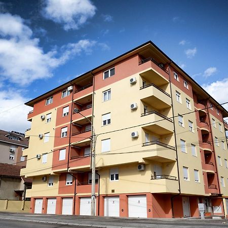 Appartement "Sonja Apartman" Jagodina Extérieur photo